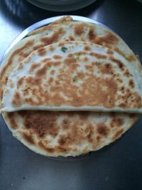 韭菜辣椒鸡蛋饼