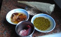 绿豆薏米荷叶瘦肉汤