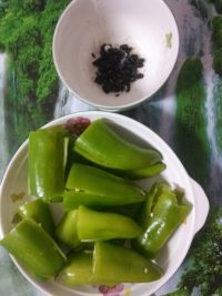 猪油渣炒虎皮青椒