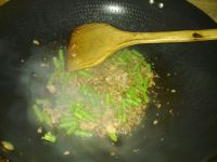 豆角肉末炒河粉