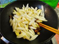 白笋炒鸡肉