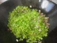 尖椒肉酱