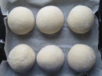鲜奶餐包