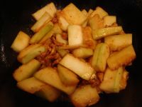 冬瓜肉炖粉条