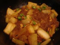 冬瓜肉炖粉条