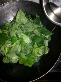蒜香蕃薯叶
