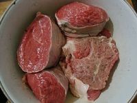 辣酱拌牛肉