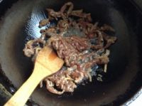 香芹尖椒炒肉