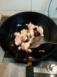 土豆炖鸡腿