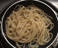 鲟龙鱼奶油烩意面