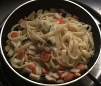 鲟龙鱼奶油烩意面