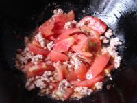 西红柿肉末烩贝壳面