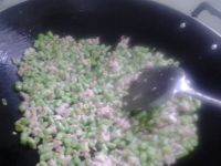 皮蛋肉末豆角粒