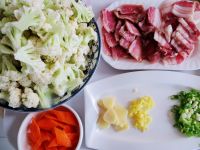 肉片小炒有机菜花
