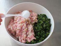 猪肉荠菜饺子
