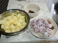 土豆烧排骨