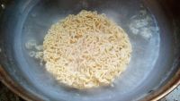 康师傅香辣牛肉面
