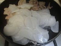 萝卜炒肉片