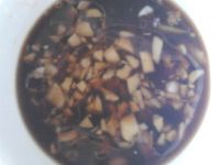 菜圃拌木耳