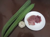 蒜香肉片炒丝瓜