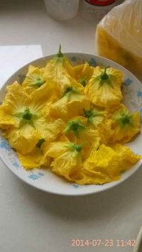 丝瓜鲜花鸡蛋饼