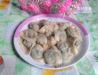 肉末韭菜芹菜饺子