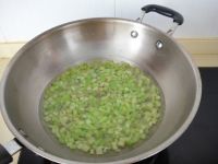 西芹火腿咸鲜粥