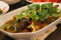 黄豆酱蒸黄颡鱼