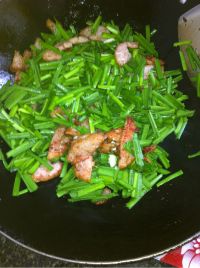 肉卷炒韭菜