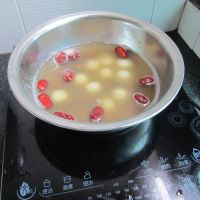 龙眼红枣煮汤圆