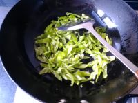 青辣椒炒鸡蛋