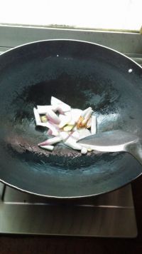 洋葱炒虾