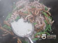 青椒炒豆干肉丝