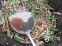 青椒炒豆干肉丝