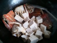 梭子蟹烧豆腐