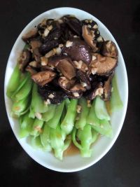 营养青菜香菇