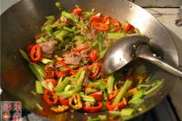 小炒野猪肉