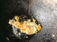 苦瓜炒咸鸭蛋