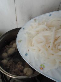 猪肉丸尖米丸汤