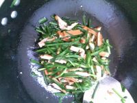 韭菜炒香干