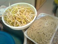黄豆芽凉拌面