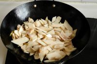 杏鲍菇炒肉片