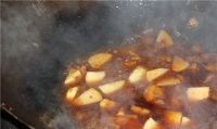 猪肉熬酸菜