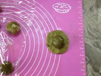 抹茶豆沙月饼