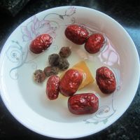 蒸红糖红枣桂圆