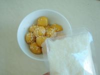 椰香蜜汁薯球