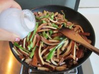 青椒鸡丝炒香干