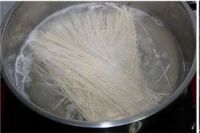 榨菜肉丝面