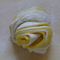 双色花卷