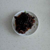 豆豉鱼拌油麦菜